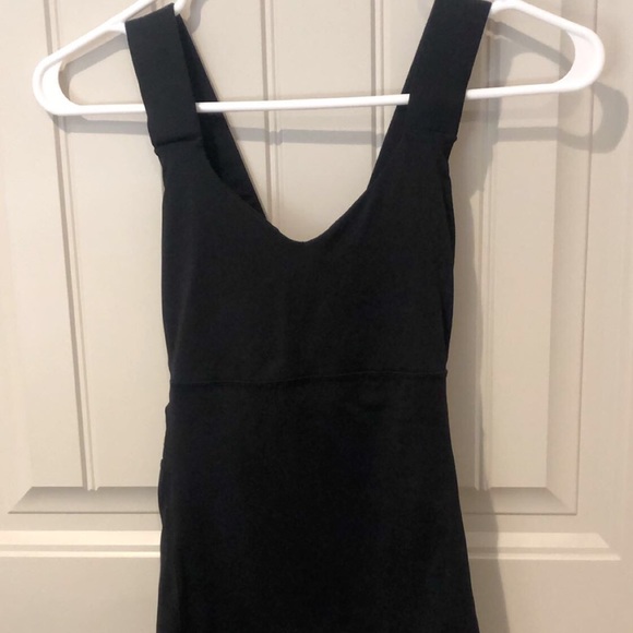 Lulu tank top - Picture 2 of 2